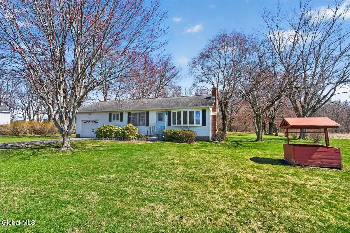 720 Mac Elroy Road, Clifton Park, NY 12019 - #1