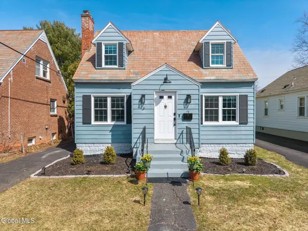 19 Fordham Court, Albany, NY 12209