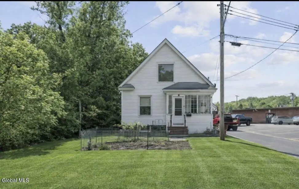 4 River Street, Gloversville, NY 12078 - #1