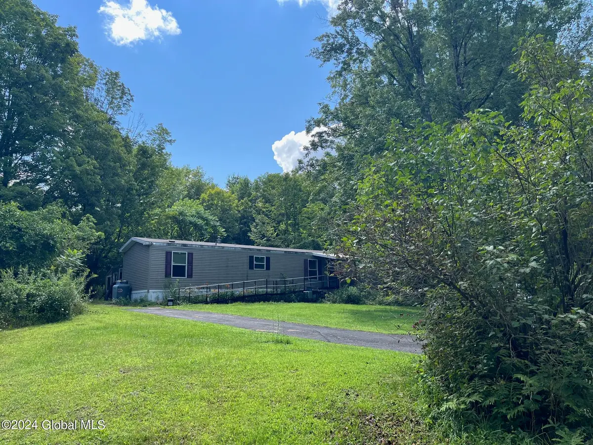 814 Stone Church Road, Middle Grove, NY 12850 - #1