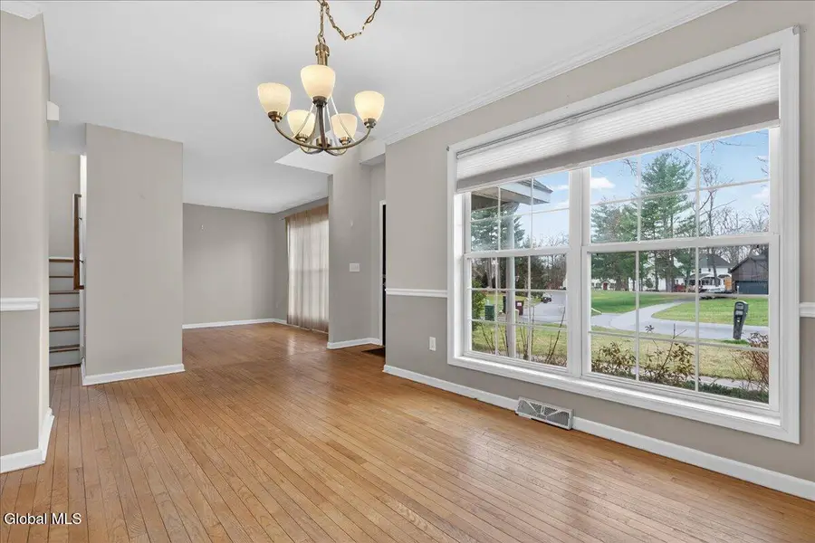 15 Seneca Court, Slingerlands, NY 12159 - #3