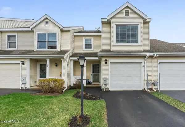 18 Justine Court, Rensselaer, NY 12144