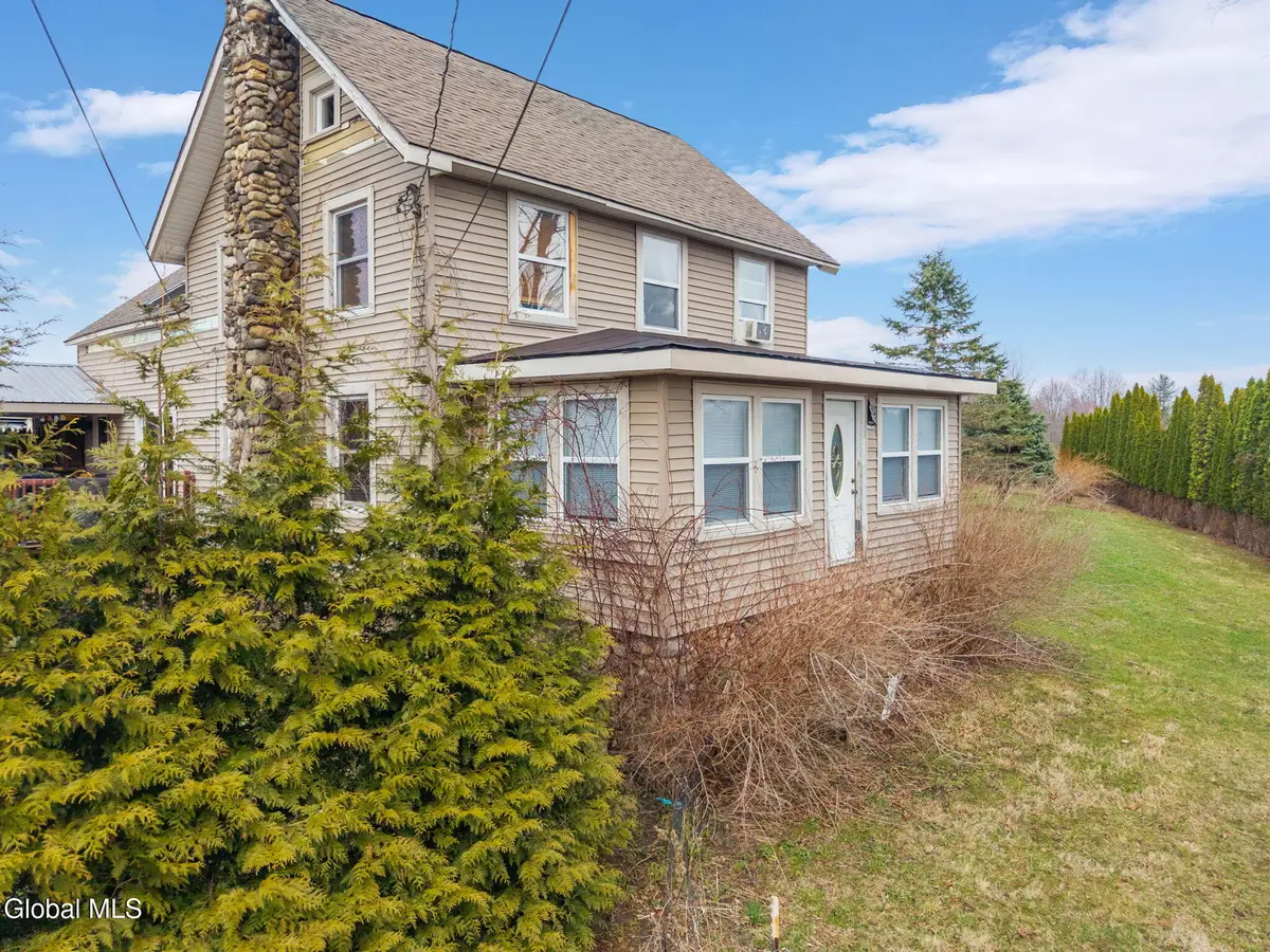 1826 Amsterdam Road, Ballston Spa, NY 12020 - #1