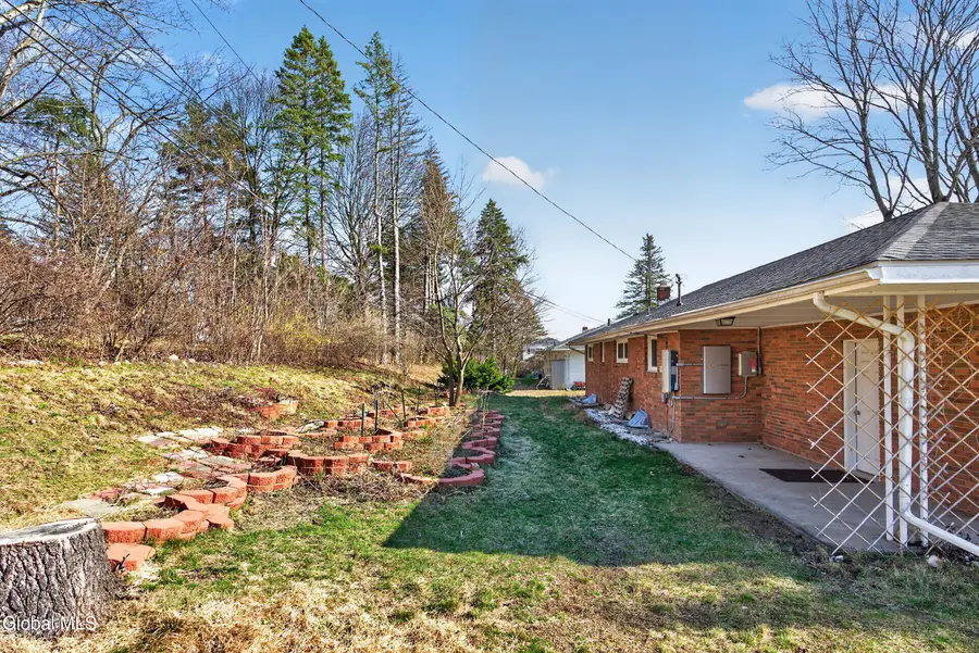 161 Shaker Park Drive, Albany, NY 12211 - #3