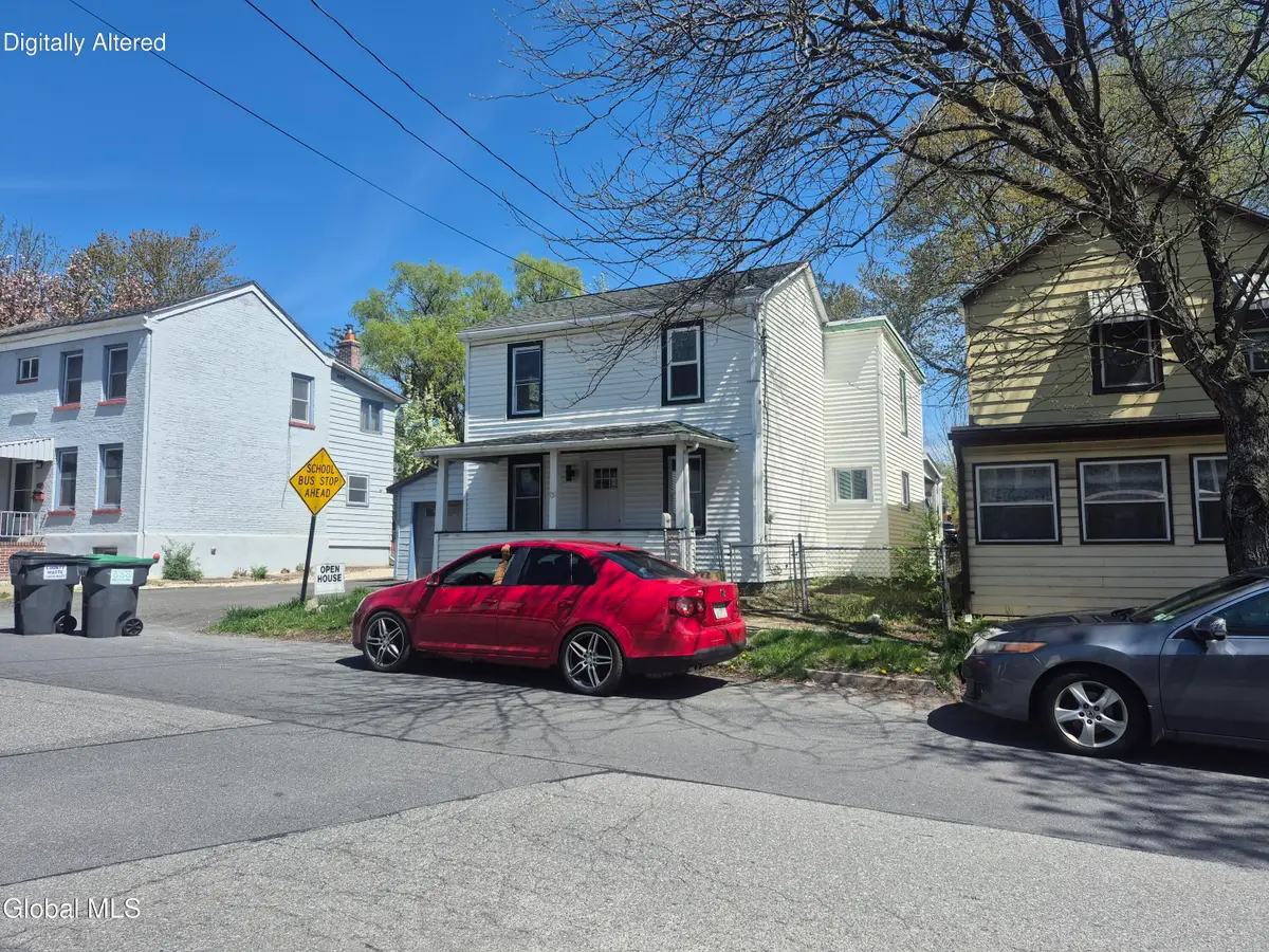 131 W Bridge Street, Saugerties, NY 12477 - #1