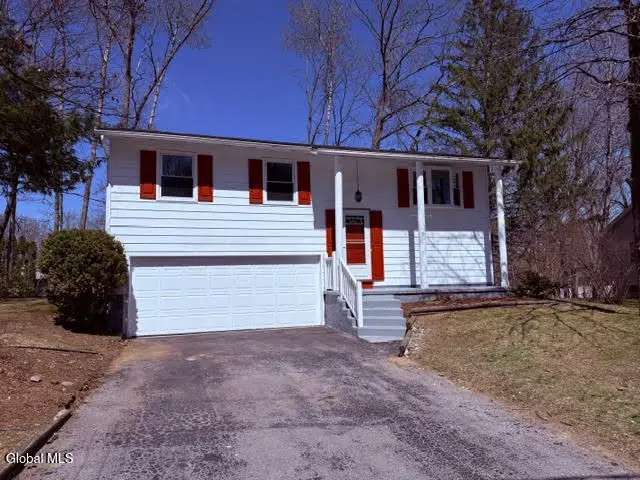 8 Orenda Spring Drive, Saratoga Springs, NY 12866 - #2