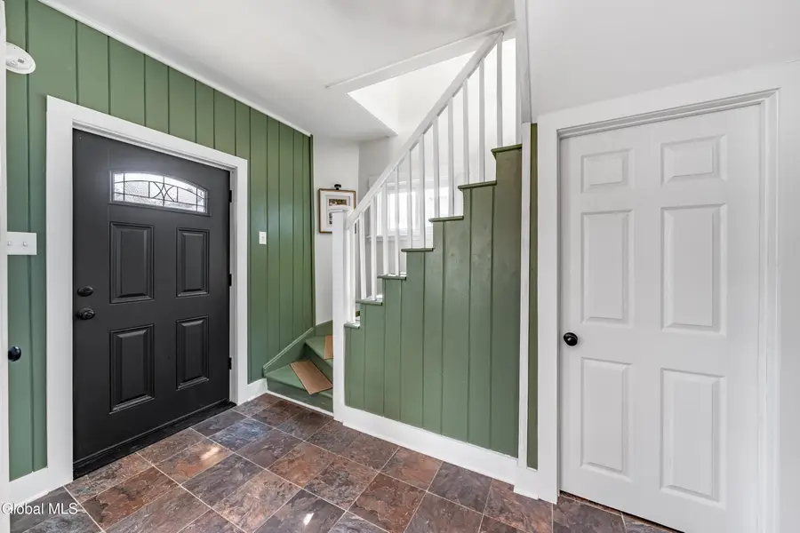 866 Thompson Street, Schenectady, NY 12306 - #2