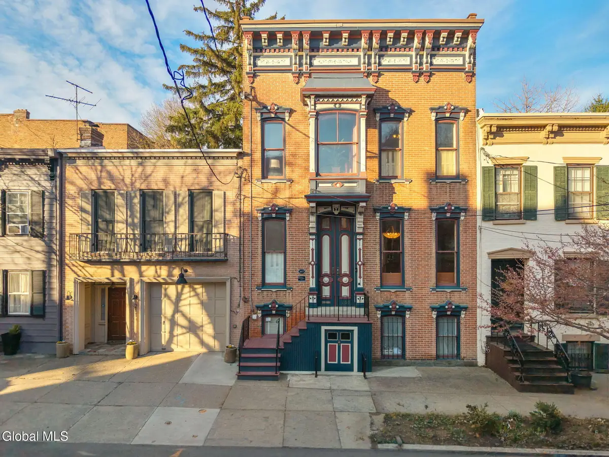 209 Lancaster Street, Albany, NY 12210 - #1