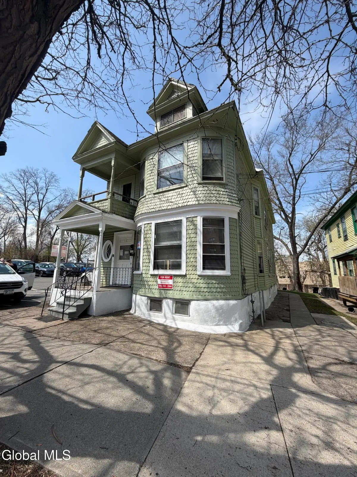 318 Georgetta Dix Plaza, Schenectady, NY 12307 - #1