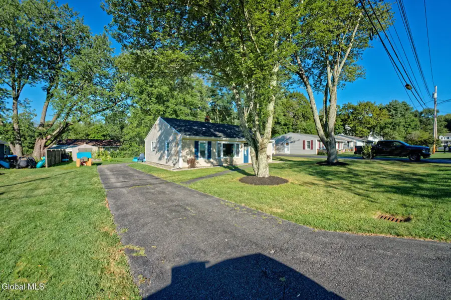 2 Alamo Lane, Colonie, NY 12304 - #3