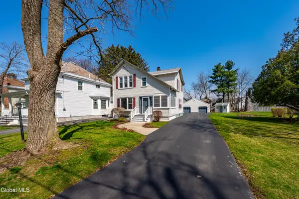 32 Sanders Avenue, Scotia, NY 12302