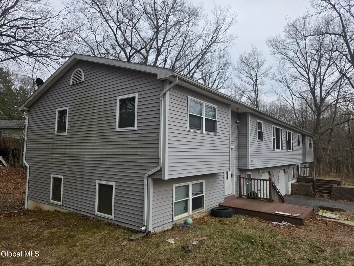 627 Englemore Road, Clifton Park, NY 12065 - #1