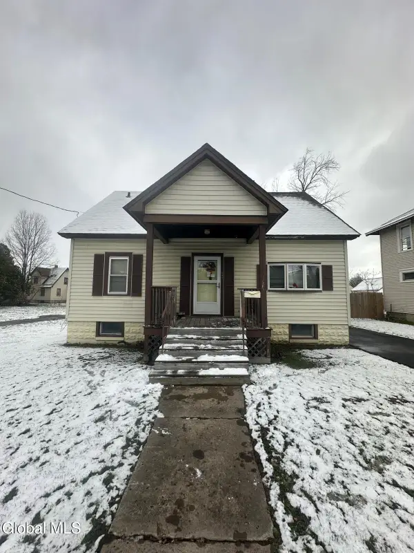 407 E Bloomfield Street, Rome, NY 13440