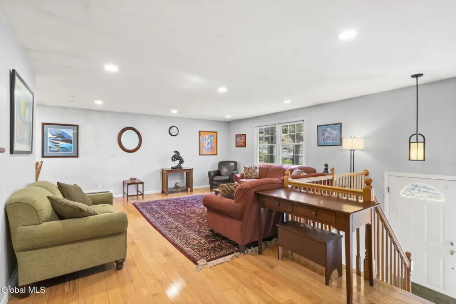 8 Saddle Hill Road, Poestenkill, NY 12198 - #3