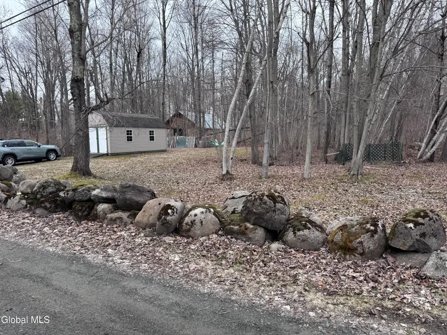 597 Lakeview Road, Broadalbin, NY 12025 - #3