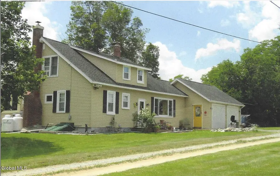 15 Loneoak Lane, Petersburgh, NY 12138 - #2