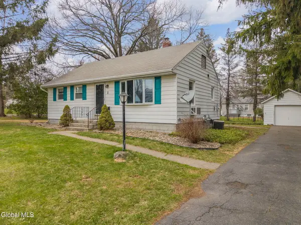 1 Philip Court, Colonie, NY 12110