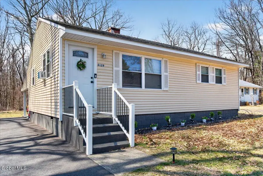 6129 Johnston Road, Westmere, NY 12159 - #3