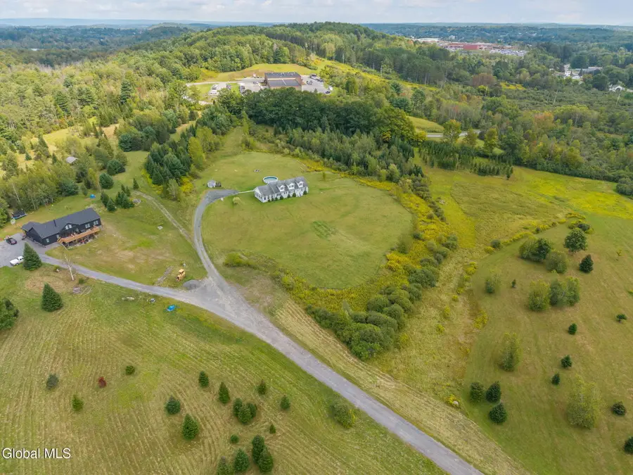 113 Bluebird Lane, Gloversville, NY 12078 - #3