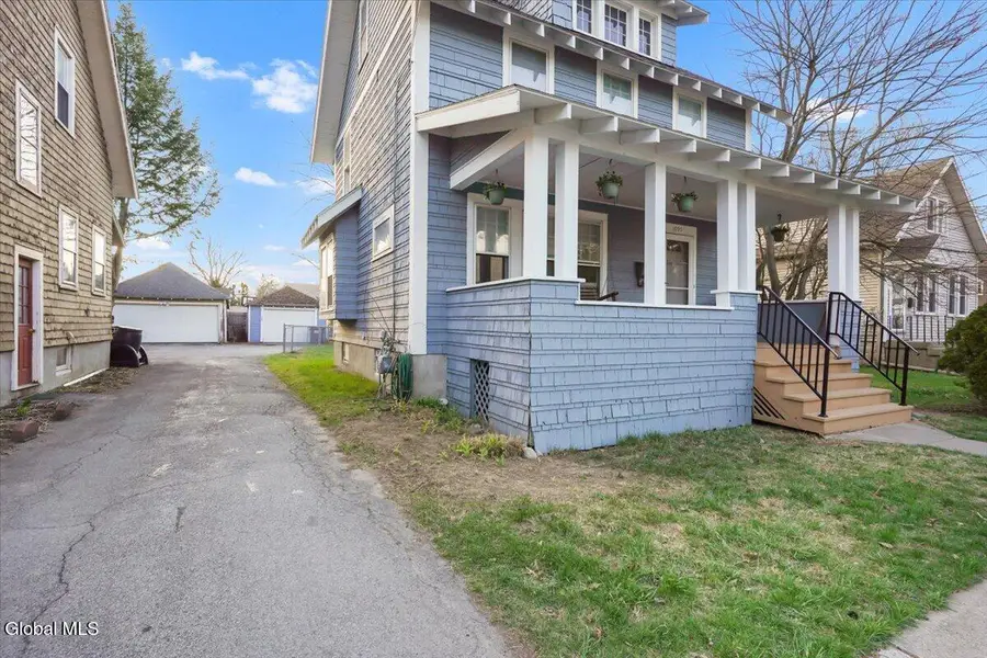 1095 Regent Street, Niskayuna, NY 12309 - #2