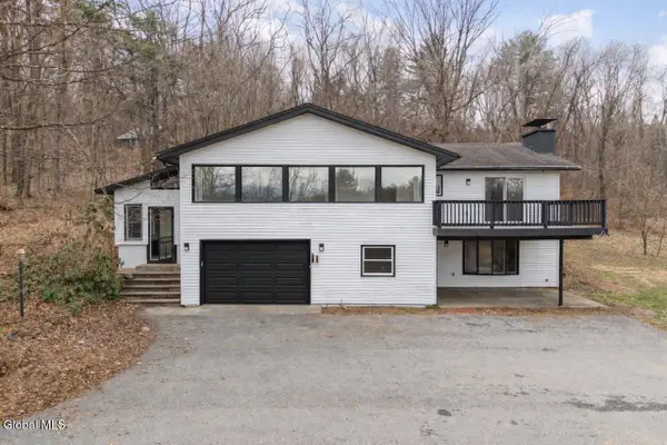 122 Parkhurst Road, Wilton, NY 12831