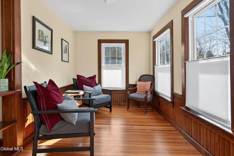 4 Avenue A, Saratoga Springs, NY 12866 - #3