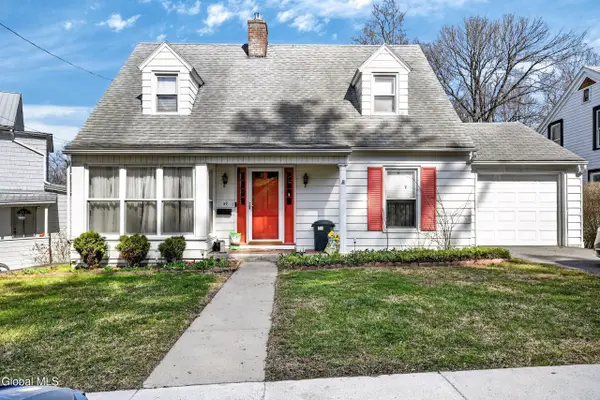 59 3rd Avenue, Canajoharie, NY 13317