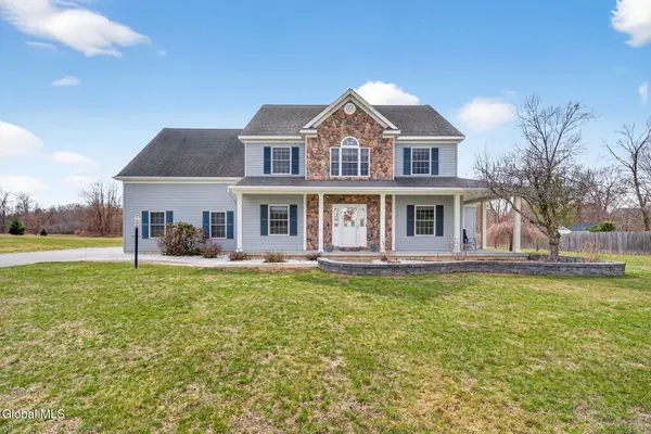 187 Lape Road, North Greenbush, NY 12144