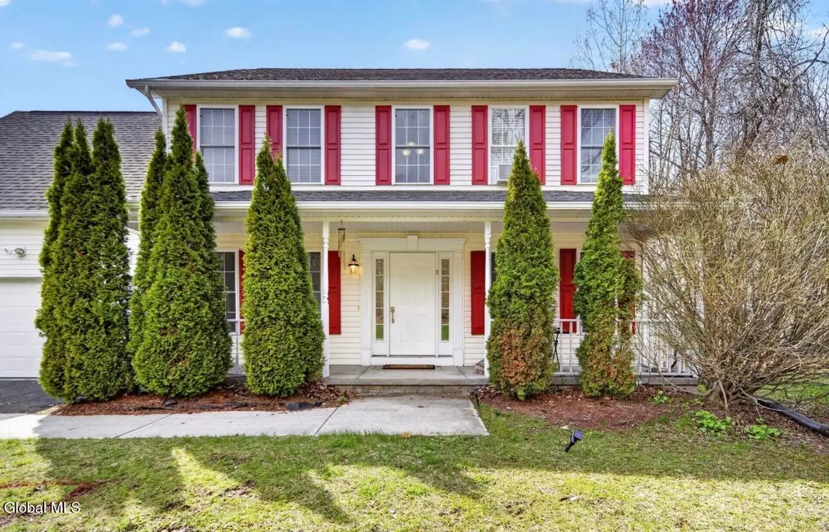 6 Chelsea Court, Schaghticoke, NY 12182 - #1