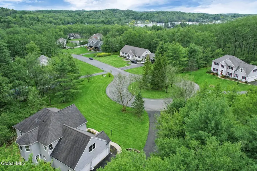 6 Sunrise Terrace, North Greenbush, NY 12198 - #3