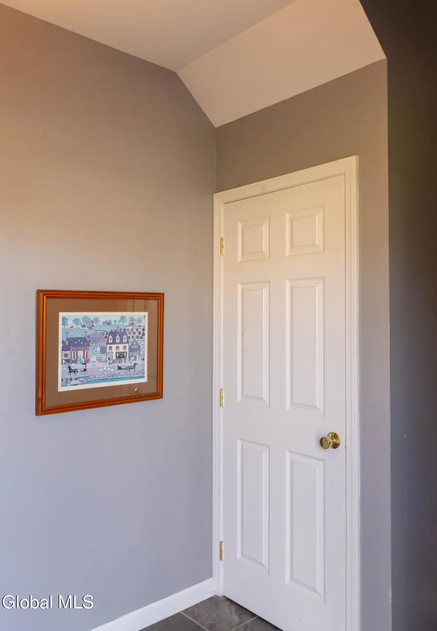 602 Worthington Terrace, North Greenbush, NY 12198 - #2