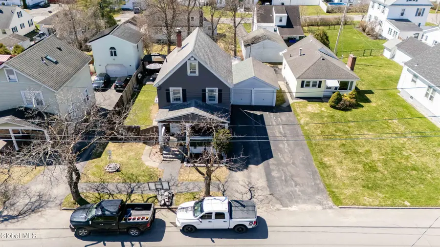 28 Wilkes Avenue, Amsterdam, NY 12010 - #2