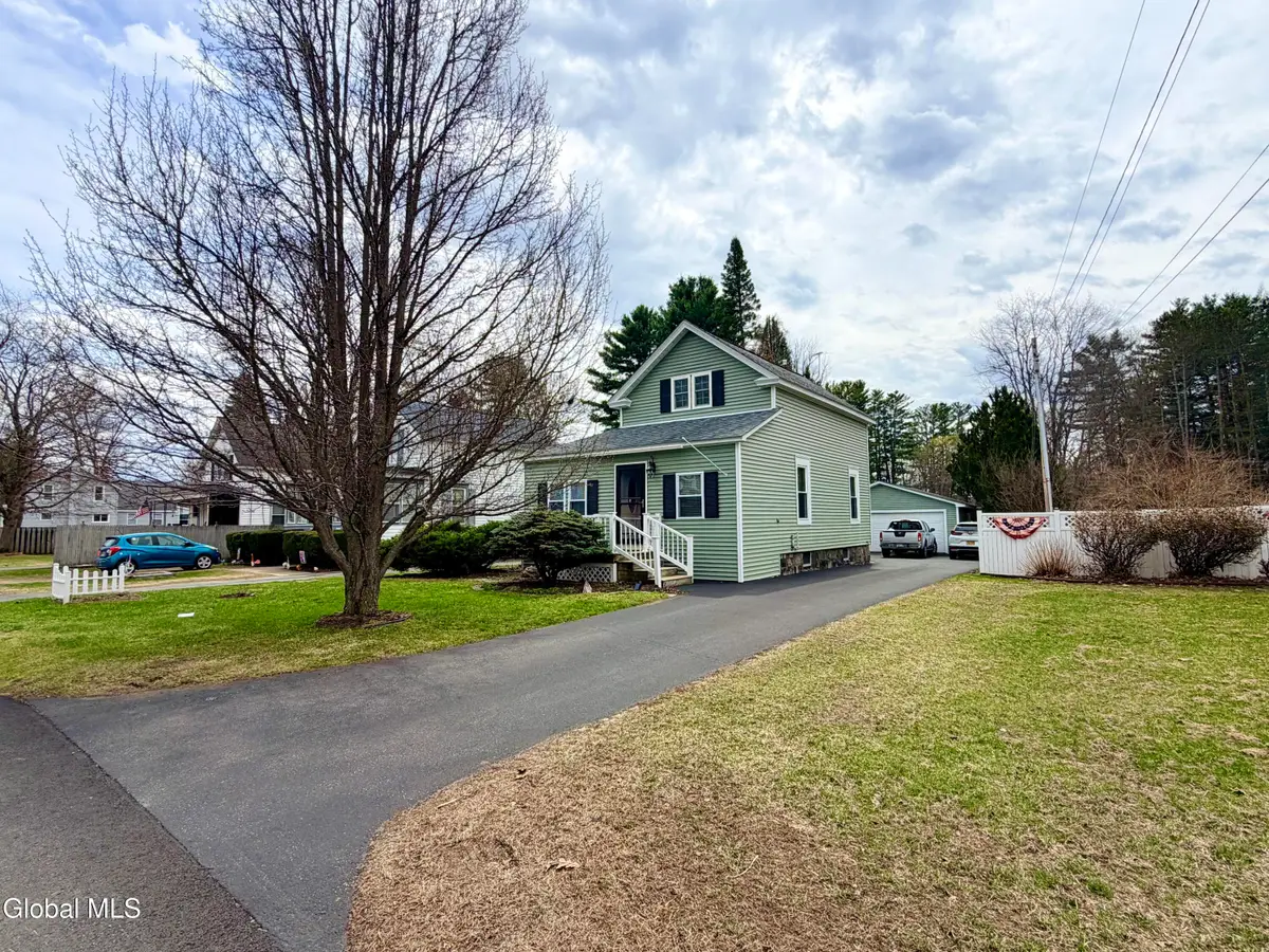 15 N Second Avenue, Broadalbin, NY 12025 - #1