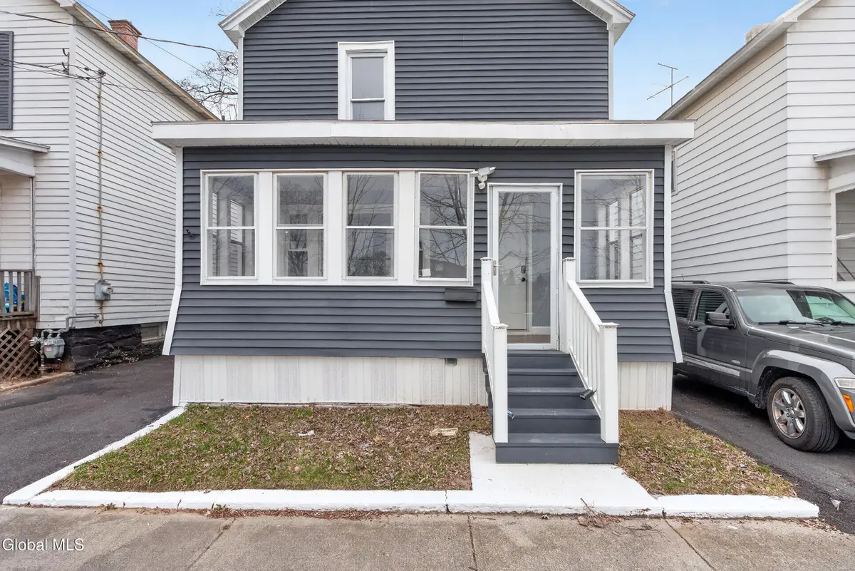 1684 Lake Boulevard, Schenectady, NY 12304 - #1