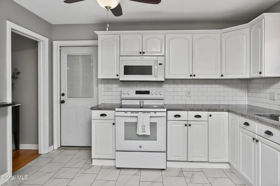 1464 Dalton Drive, Schenectady, NY 12308 - #2