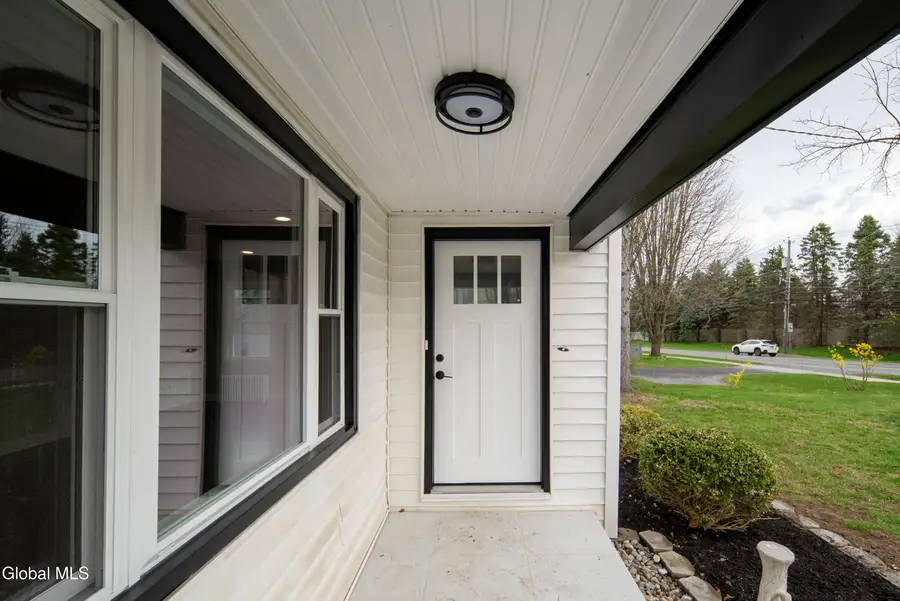 572 New Loudon Road, Latham, NY 12110 - #2