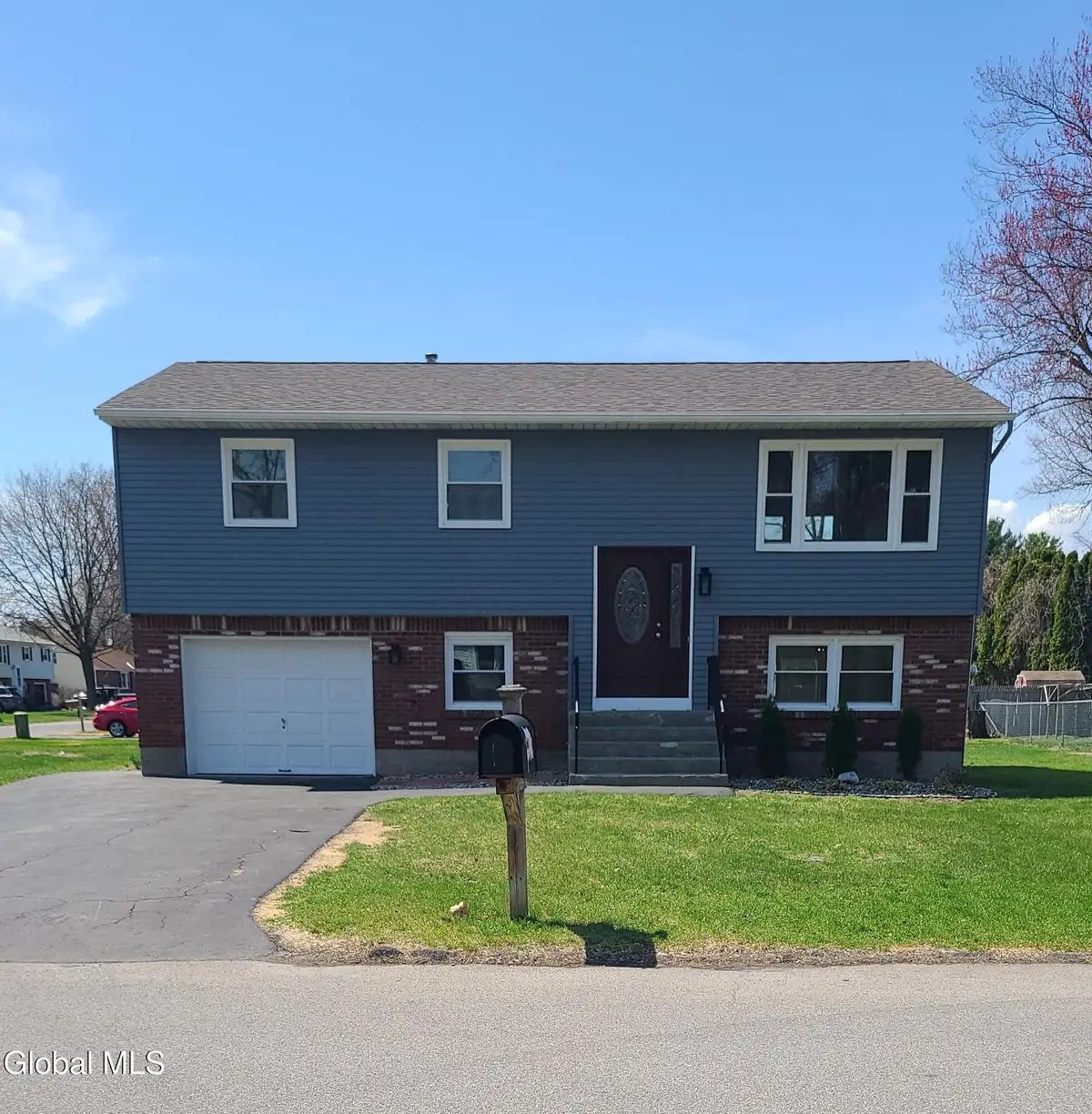 11 Village Park Drive, Colonie, NY 12205 - #1