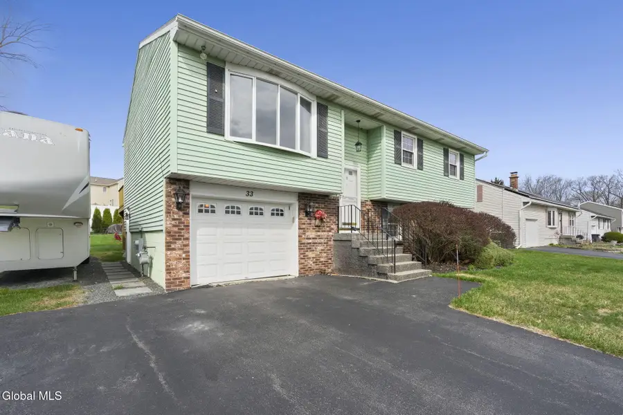 33 Abby Road, Latham, NY 12110 - #2