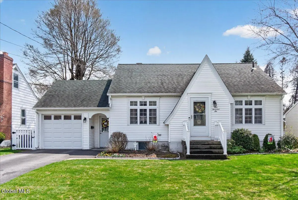 1006 Riggi Avenue, Rotterdam, NY 12303 - #1