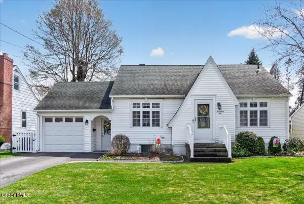 1006 Riggi Avenue, Rotterdam, NY 12303