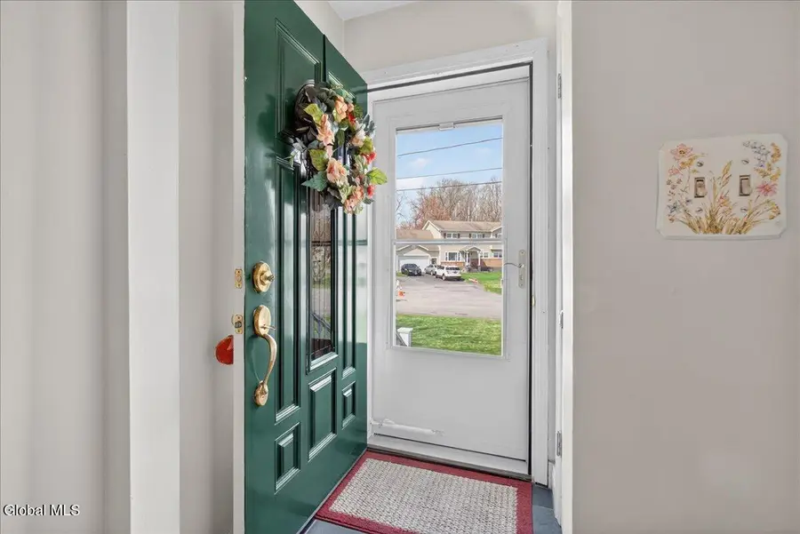 1006 Riggi Avenue, Rotterdam, NY 12303 - #3