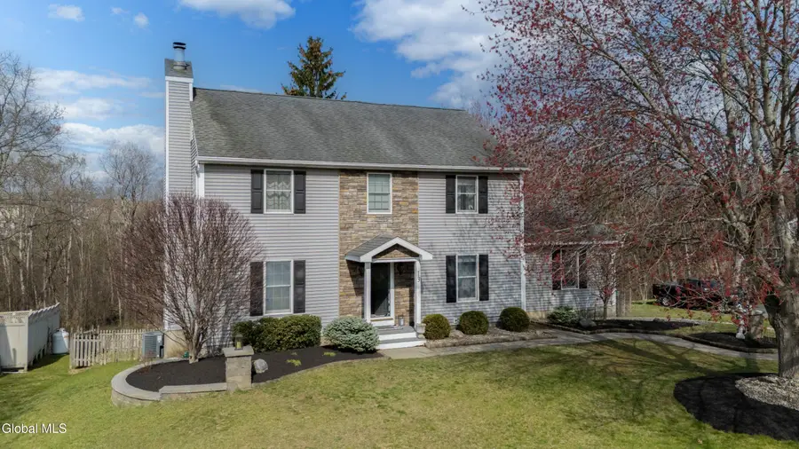 13 Wood Duck Place, Waterford, NY 12188 - #2