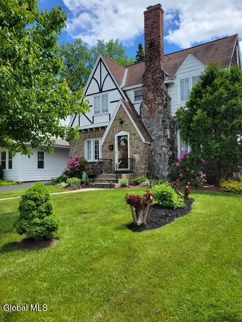 846 Wright Avenue, Schenectady, NY 12309 - #2