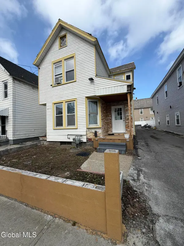 317 Victory Avenue, Schenectady, NY 12307