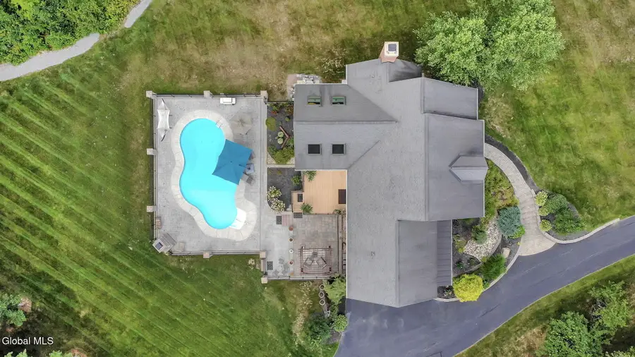 9 Stable Lane, Saratoga Springs, NY 12866 - #2