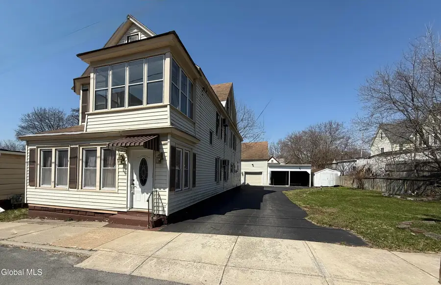 12 Yeoman Street, Amsterdam, NY 12010 - #2