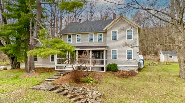 191 County Highway 123, Mayfield, NY 12117