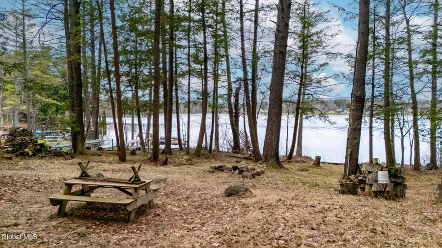 566 Peninsular Heights Road, Gloversville, NY 12078 - #2