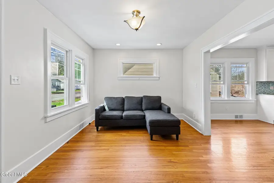 424 Vley Road, Schenectady, NY 12302 - #3