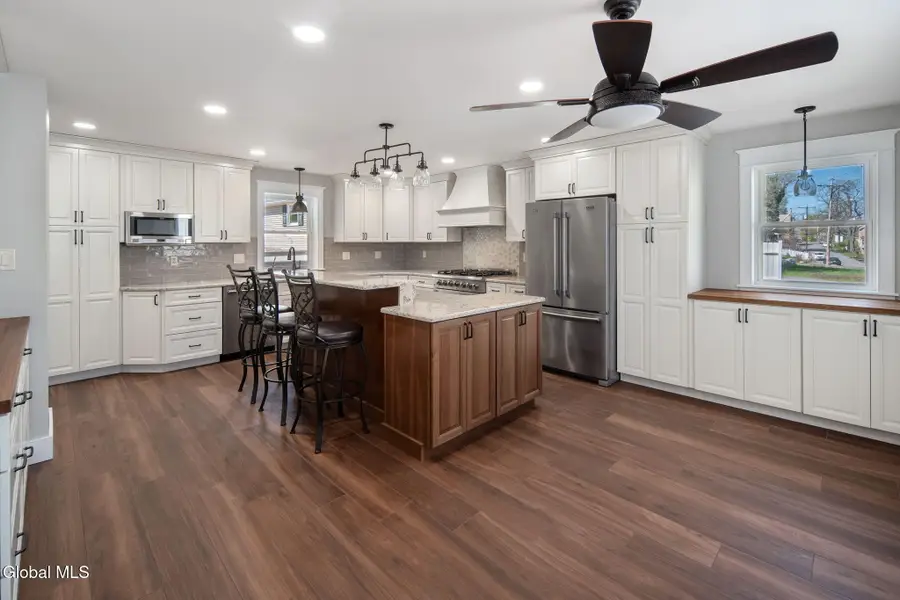 293 S Main Street, New Baltimore, NY 12124 - #3